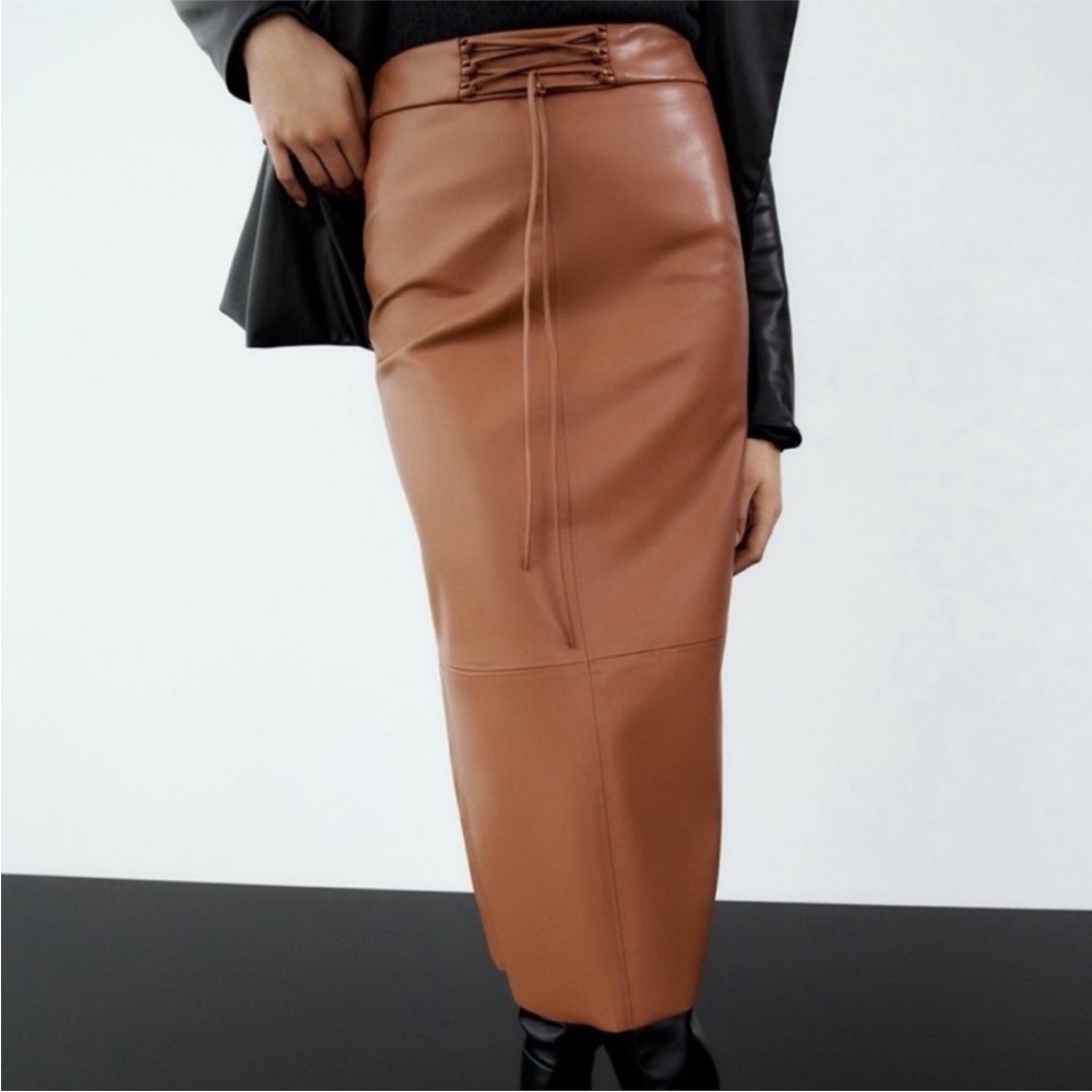 ZARA Faux leather high waisted skirt cognac brown color.